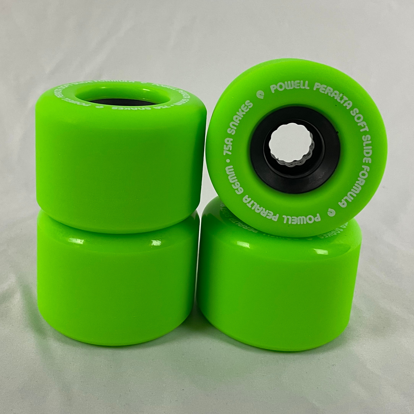 Powell Peralta Snakes Skateboard Wheels 66mm 75a 4pk Green